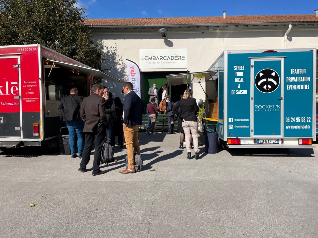 Les deux Food trucks l'embarcadère