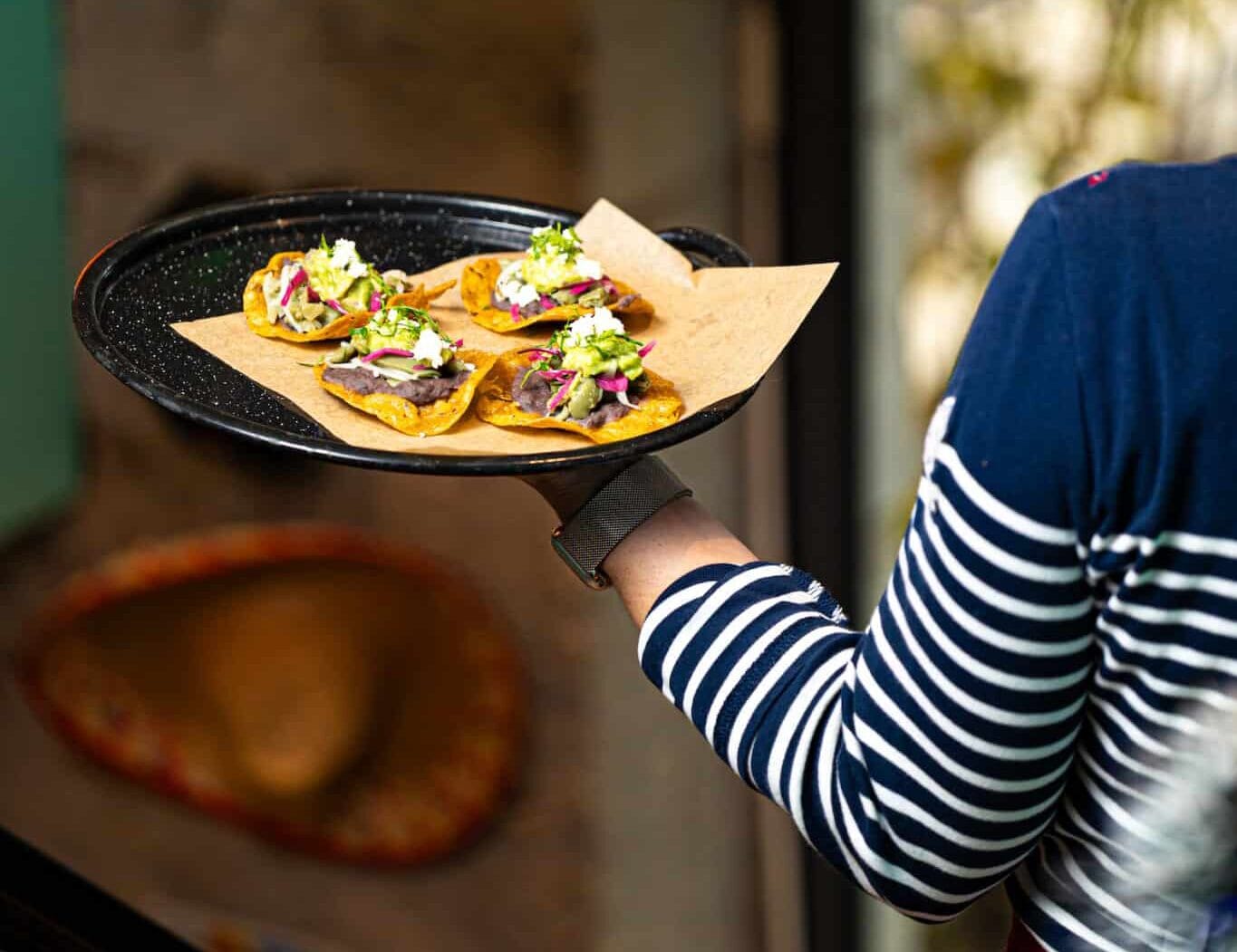 Service Traiteur Street Food - Game Cantina - Nomad Kitchens