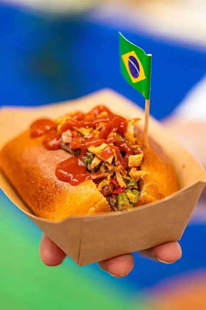 Traiteur évènement Lyon : s’inspirer des traditions du monde pour vos événements de fin d’année